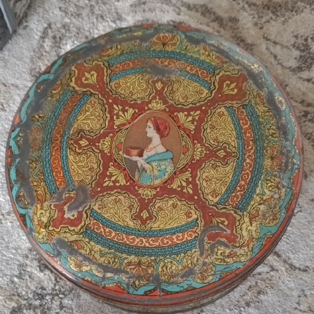 Antique metal Decorative Tin with Intricate Design